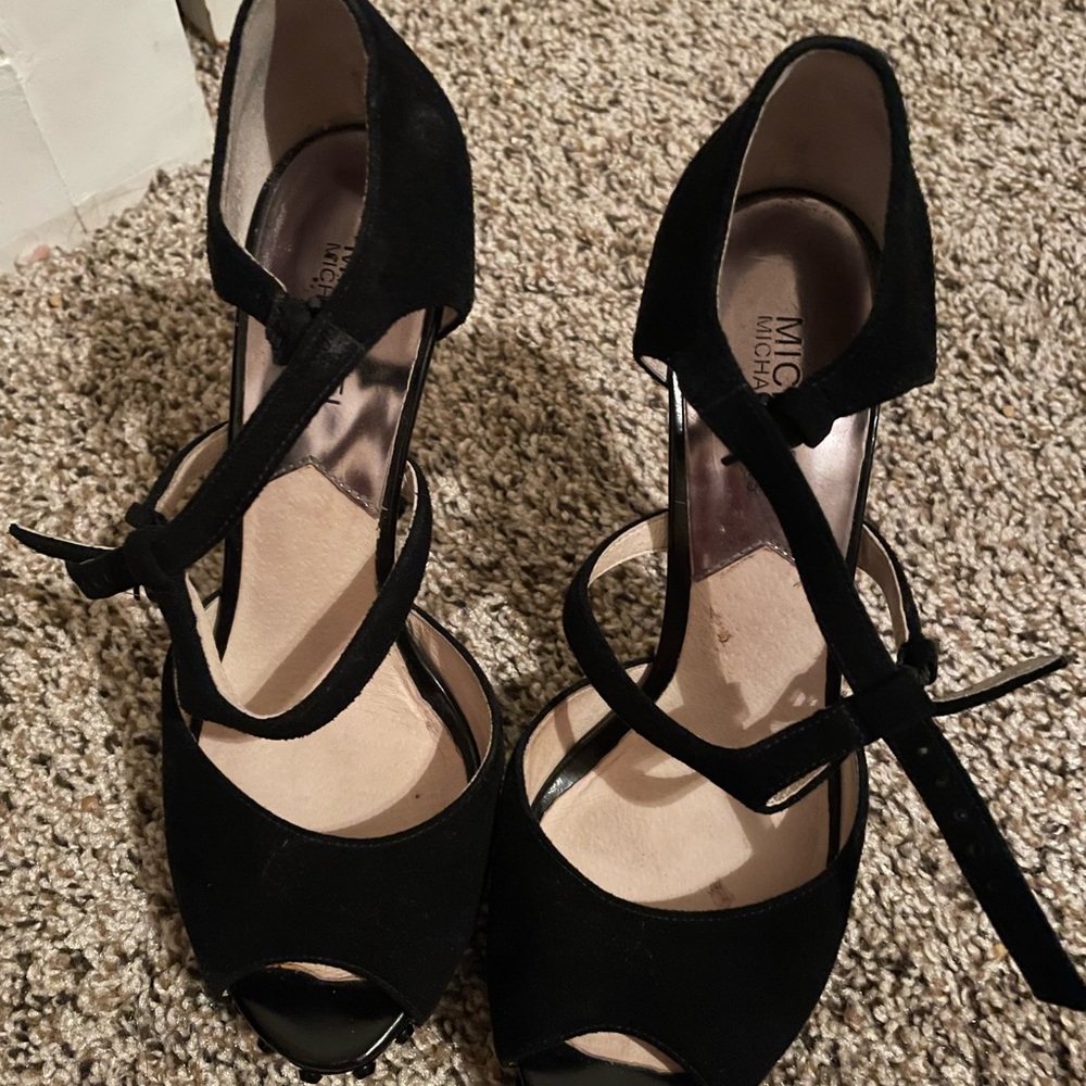 Michael kors heels spikes